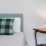Apartament Forum T0 Funchal (Madeira)